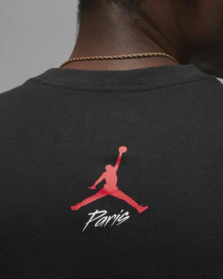 Футболка мужская Jordan Paris&#39; Stencil Men&#39;s T-Shirt (DV5655-010) фото 4 — интернет-магазин Tapok