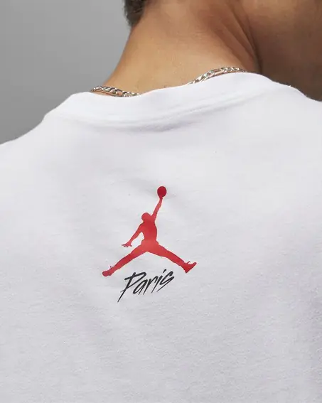 Футболка мужская Jordan Paris&#39; Stencil Men&#39;s T-Shirt (DV5655-100) фото 4 — интернет-магазин Tapok