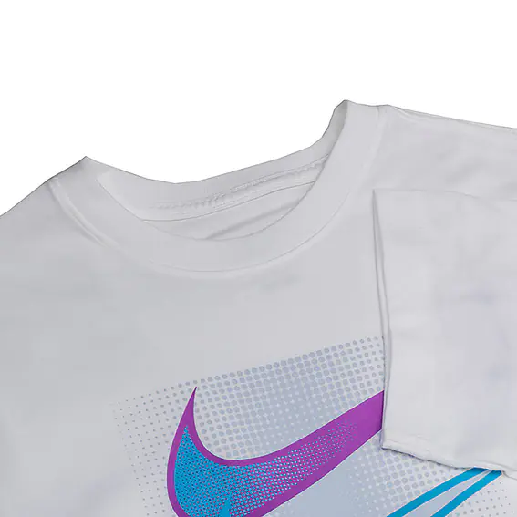 Футболка Nike M NSW TEE 12MO SWOOSH DZ5173-100 фото 3 — интернет-магазин Tapok