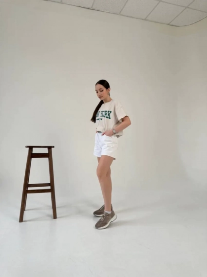 Кросівки жіночі замшеві бежеві з вставками шкіри та сітки фото 19 — інтернет-магазин Tapok