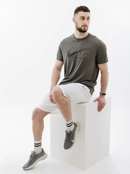 Футболка Nike M NK DF TEE RLGD CAMO DZ2741-068 фото 2 — интернет-магазин Tapok