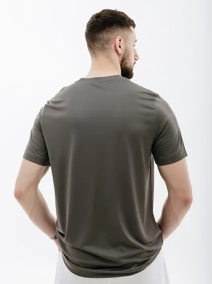 Футболка Nike M NK DF TEE RLGD CAMO DZ2741-068 фото 6 — интернет-магазин Tapok
