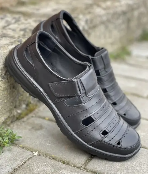 Мужские сандалии кожаные летние черные Emirro БК С фото 1 — интернет-магазин Tapok