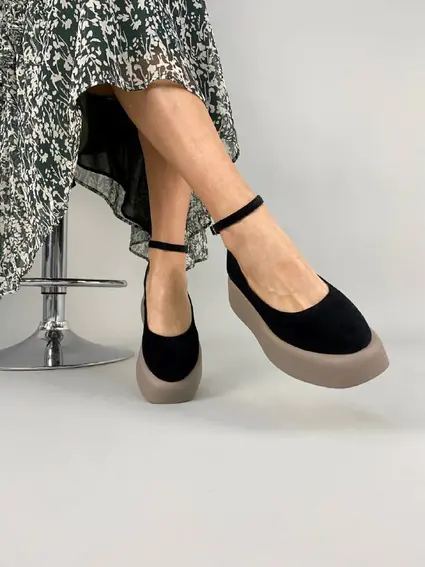 Туфлі жіночі замшеві чорного кольору на платформі фото 8 — інтернет-магазин Tapok