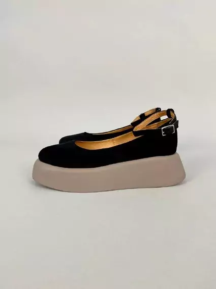 Туфлі жіночі замшеві чорного кольору на платформі фото 9 — інтернет-магазин Tapok
