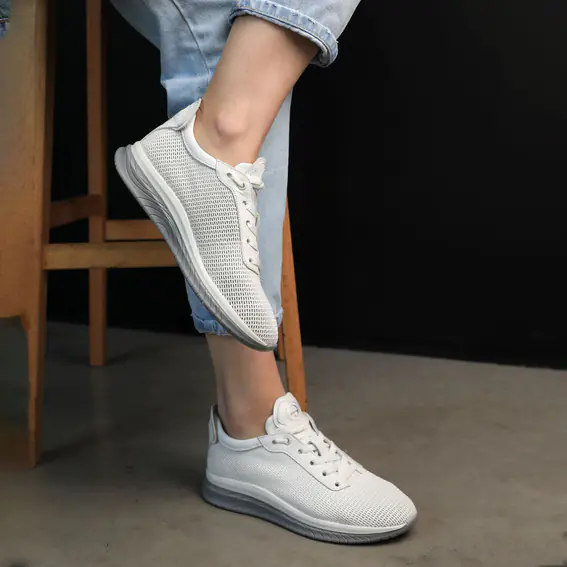 Кросівки жіночі шкіряні 4S 584863 Білі фото 6 — інтернет-магазин Tapok