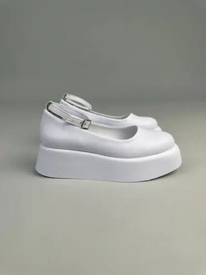 Туфлі жіночі шкіряні білого кольору на платформі фото 10 — інтернет-магазин Tapok