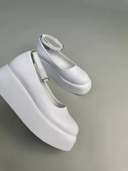 Туфлі жіночі шкіряні білого кольору на платформі фото 12 — інтернет-магазин Tapok