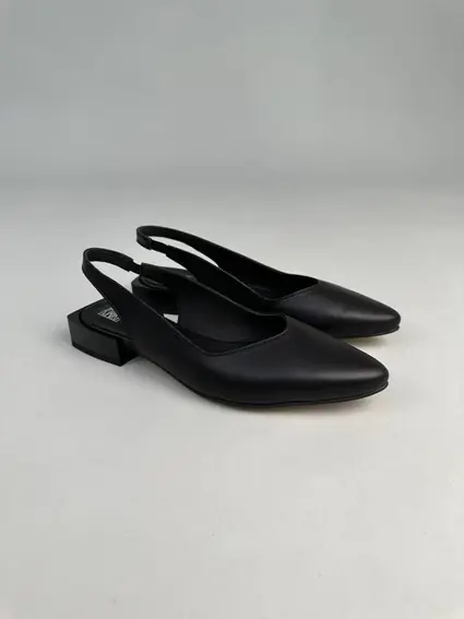 Босоножки женские кожаные черного цвета фото 10 — интернет-магазин Tapok