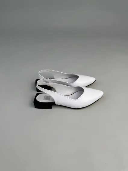 Босоніжки жіночі шкіряні білого кольору фото 7 — інтернет-магазин Tapok