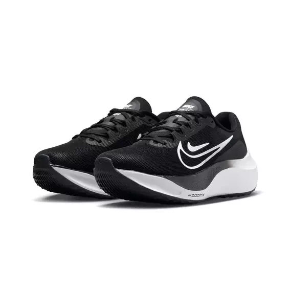 Кросівки Nike WMNS ZOOM FLY 5 DM8974-001 фото 2 — інтернет-магазин Tapok
