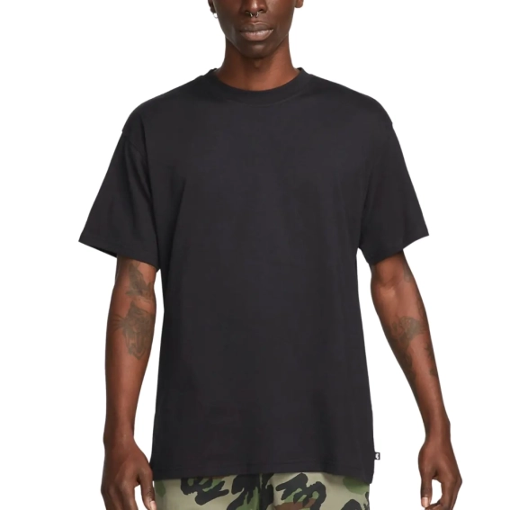 Футболка Nike M NK SB TEE ESSENTIALS DB9975-010 фото 1 — интернет-магазин Tapok