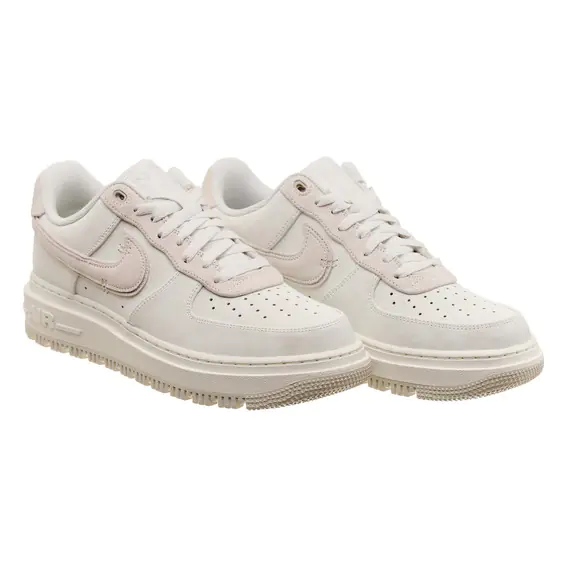 Кроссовки унисекс Nike Air Force 1 Luxe (DD9605-100) фото 5 — интернет-магазин Tapok