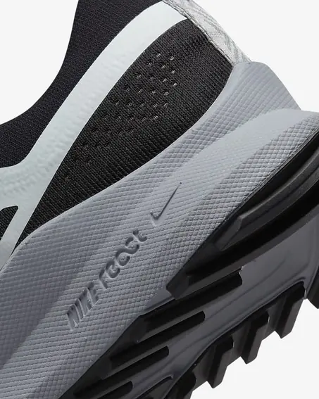 Кросівки чоловічі Nike React Pegasus Trail 4 Men's Trail-Running Shoes (DJ6158-001) фото 8 — інтернет-магазин Tapok