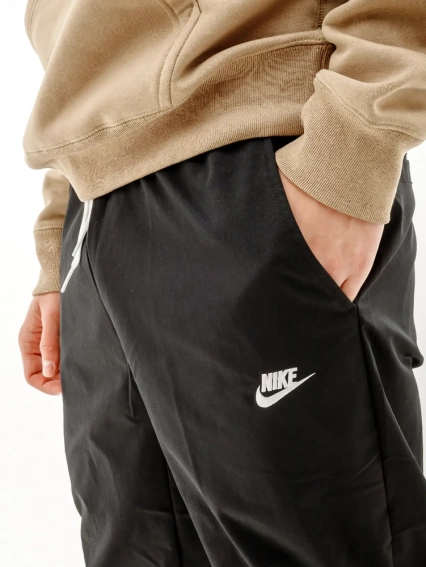 Брюки Nike M NK CLUB WVN TAPER LEG PANT DX0623-010 фото 3 — интернет-магазин Tapok