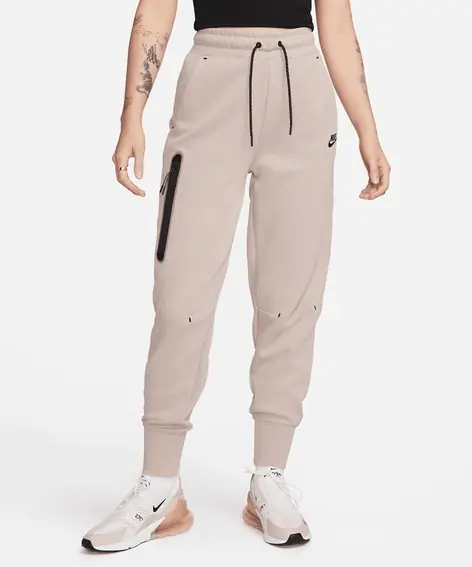 Штани Nike TCH FLC ESSNTL HR PNT CW4292-272 фото 1 — інтернет-магазин Tapok