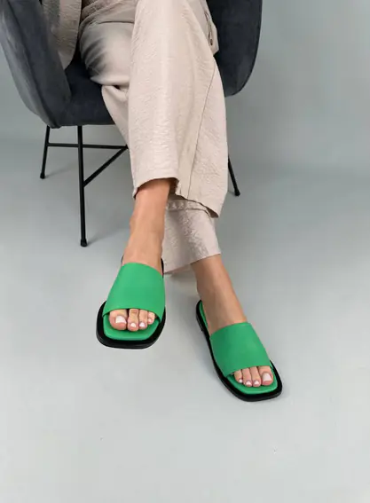 Шлепанцы женские кожаные зеленые фото 7 — интернет-магазин Tapok