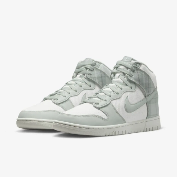 Кроссовки Nike DUNK HIGH SE (GS) DV1724-100 фото 2 — интернет-магазин Tapok