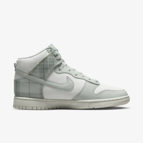 Кроссовки Nike DUNK HIGH SE (GS) DV1724-100 фото 3 — интернет-магазин Tapok