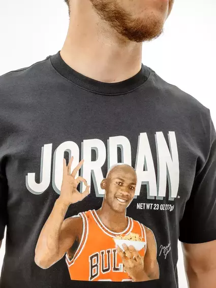 Футболка JORDAN PHOTO SS CREW DV8434-010 фото 3 — интернет-магазин Tapok
