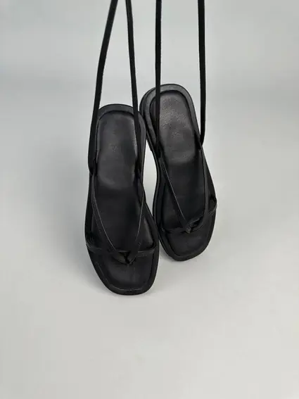 Босоножки женские кожаные черные фото 14 — интернет-магазин Tapok