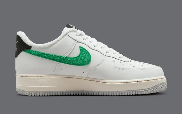 Кроссовки мужские Nike Air Force 1 07 (DR8593-100) фото 4 — интернет-магазин Tapok