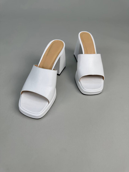 Шлепанцы женские кожаные белые на каблуке фото 17 — интернет-магазин Tapok