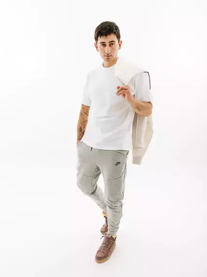 Футболка Nike M NSW TEE M90 NIKE AIR DZ2886-100 фото 5 — інтернет-магазин Tapok