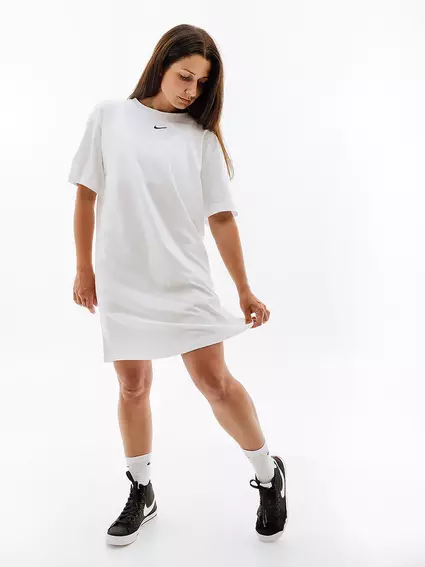 Платье Nike W NSW ESSNTL SS DRESS TSHRT DV7882-100 фото 4 — интернет-магазин Tapok