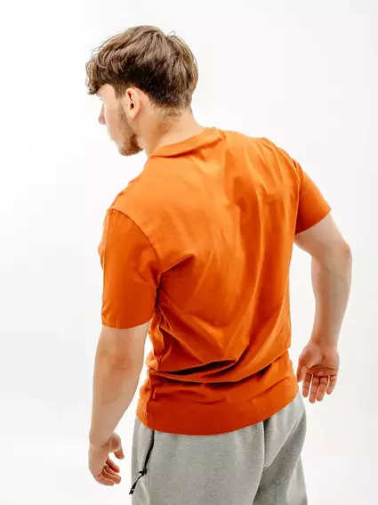 Футболка Nike M NSW CLUB TEE AR4997-246 фото 2 — інтернет-магазин Tapok