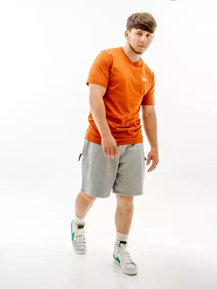 Футболка Nike M NSW CLUB TEE AR4997-246 фото 4 — інтернет-магазин Tapok