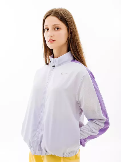 Куртка Nike W NK SWSH RUN JKT DX1037-536 фото 1 — интернет-магазин Tapok