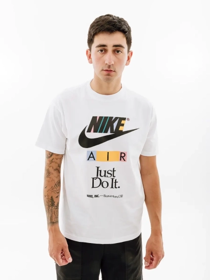 Футболка Nike M NSW TEE M90 NEW DNA HBR FB9778-100 фото 1 — интернет-магазин Tapok