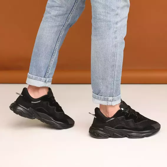 Кросівки чоловічі стильні 586025 Чорні фото 1 — інтернет-магазин Tapok