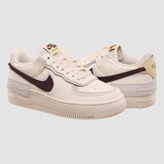 Кросівки жіночі Nike Air Force 1 Shadow (FD0804-100) фото 8 — інтернет-магазин Tapok