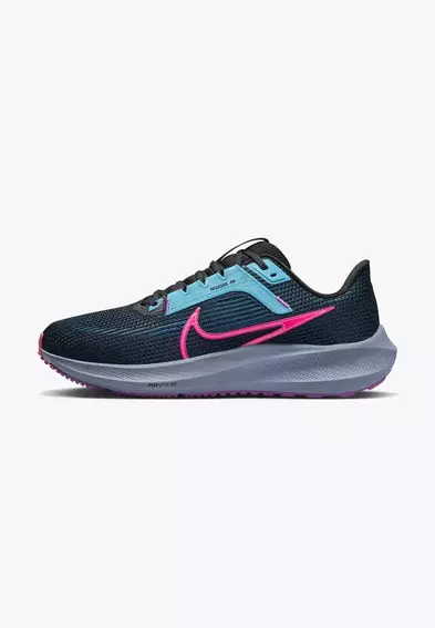 Кроссовки Nike AIR ZOOM PEGASUS 40 SE FB7180-001 фото 1 — интернет-магазин Tapok