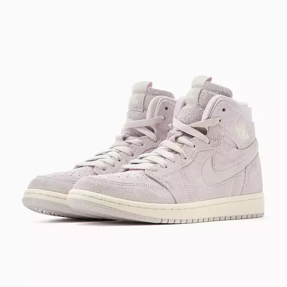 Жіночі кросівки NIKE W AIR JORDAN 1 ZOOM AIR CMFT CT0979-500 фото 2 — інтернет-магазин Tapok