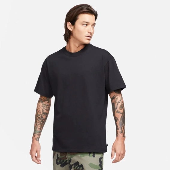 Мужская футболка NIKE M NK SB TEE ESSENTIALS DB9975-010 фото 3 — интернет-магазин Tapok
