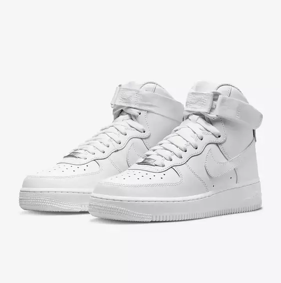 Женские кроссовки NIKE WMNS AIR FORCE 1 HI DD9624-100 фото 2 — интернет-магазин Tapok