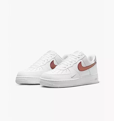 Чоловічі кросівки NIKE AIR FORCE 1 07 FD0654-100 фото 1 — інтернет-магазин Tapok