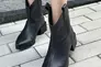 Ботинки казаки женские кожа рептилия черного цвета на каблуке демисезонные Фото 14