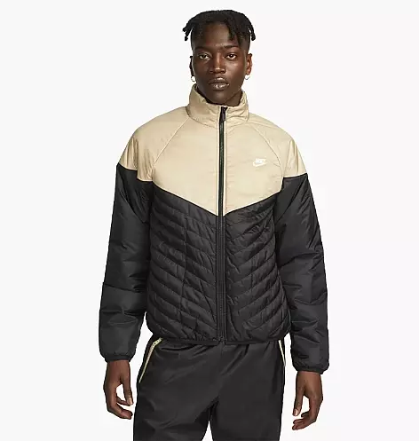 Мужская куртка NIKE M WR TF MIDWEIGHT PUFFER FB8195-011 фото 1 — интернет-магазин Tapok