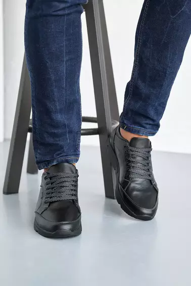 Мужские кроссовки кожаные весенне-осенние черные Milord 01 Бостон фото 4 — интернет-магазин Tapok