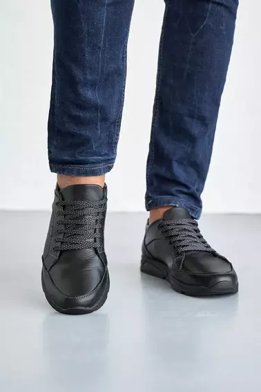 Мужские кроссовки кожаные весенне-осенние черные Milord 01 Бостон фото 5 — интернет-магазин Tapok
