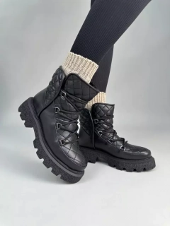 Ботинки женские кожаные черные зимние